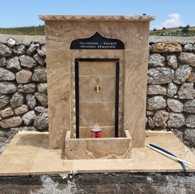 Traverten Çeşme